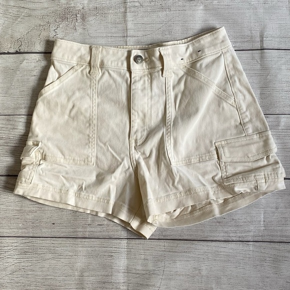 Hollister Pants - Hollister Cream Cargo Shorts Relaxed Fit Cotton Blend